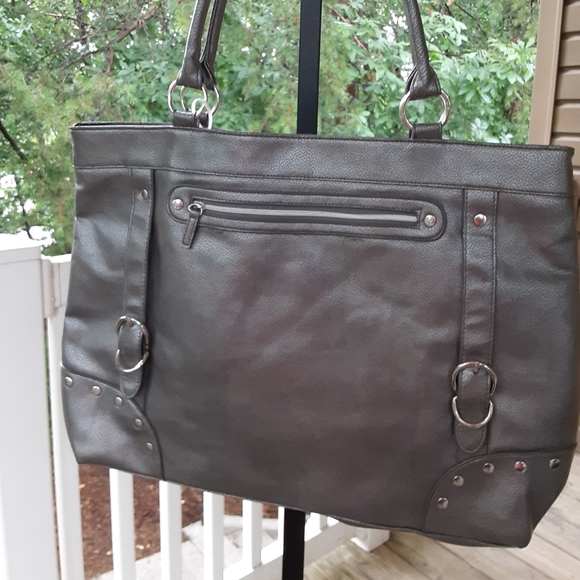 Designed exclusively for Lancome - Picture 2 of 5